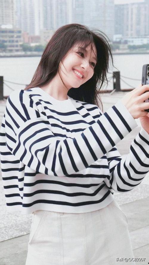 李兰迪明星爆料视频,揭秘明星幕后生活点滴  第3张